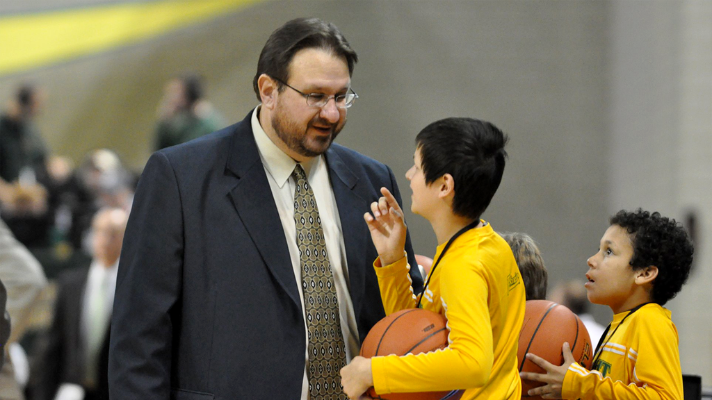 After A 30-Plus Year Career in Athletic Communications, Wright State’s Bob Noss Retires